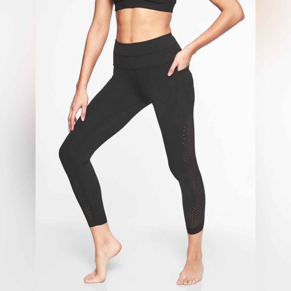 Athleta Chakra 7/8 Tight in Powervita size small